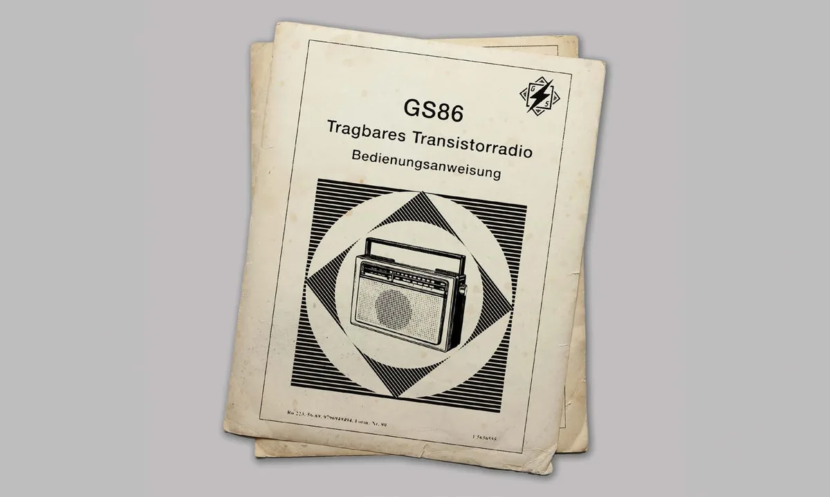 '70s packaging — Berlin — Killing Eve S4